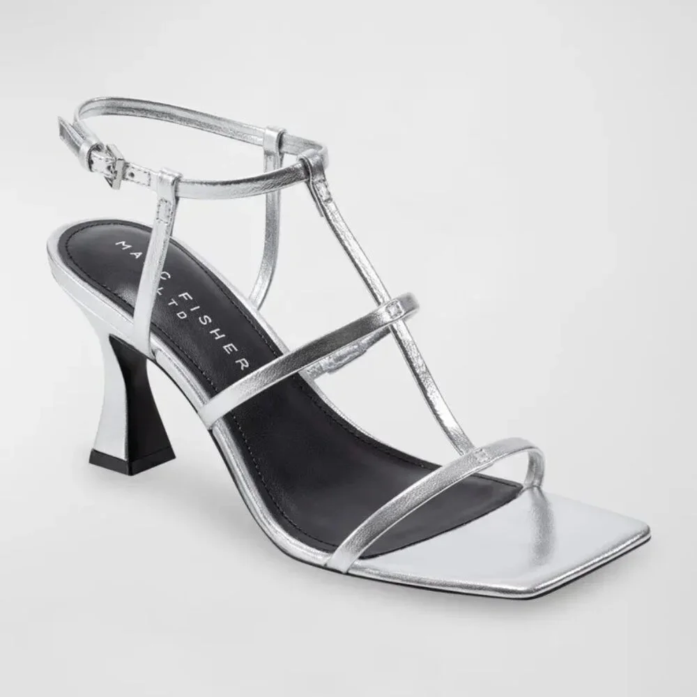 Marc Fisher Dennie T-Strap Silver Sandals - Picture 1 of 12